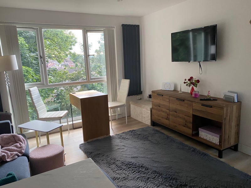 Room Gleadless Road in Sheffield