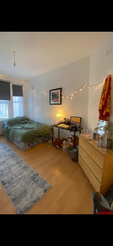 Flat Southey Road in Greater London