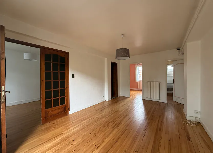 Flat Avenue Étienne Billières in Toulouse
