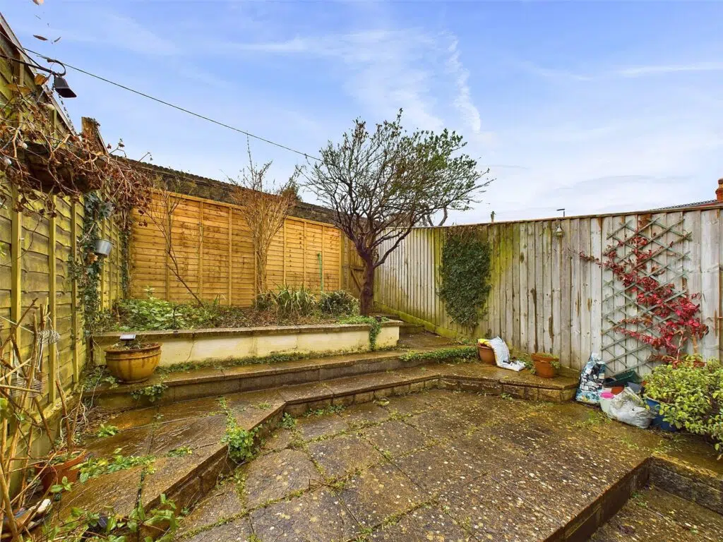 House The Garden in Stroud