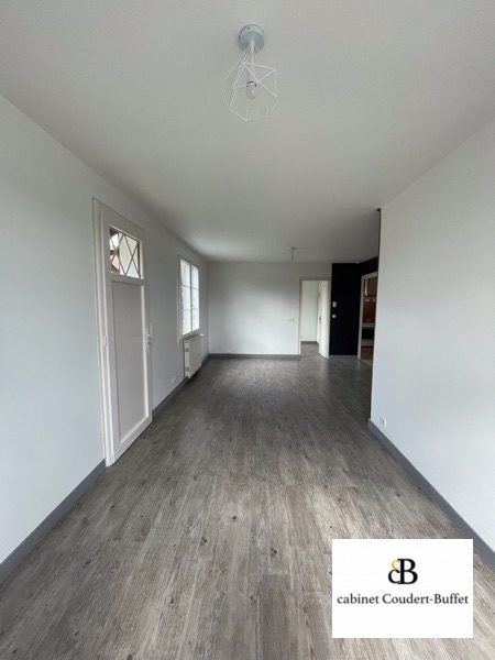 Maison Rue Saint-Lazare à Cosne-Cours-sur-Loire