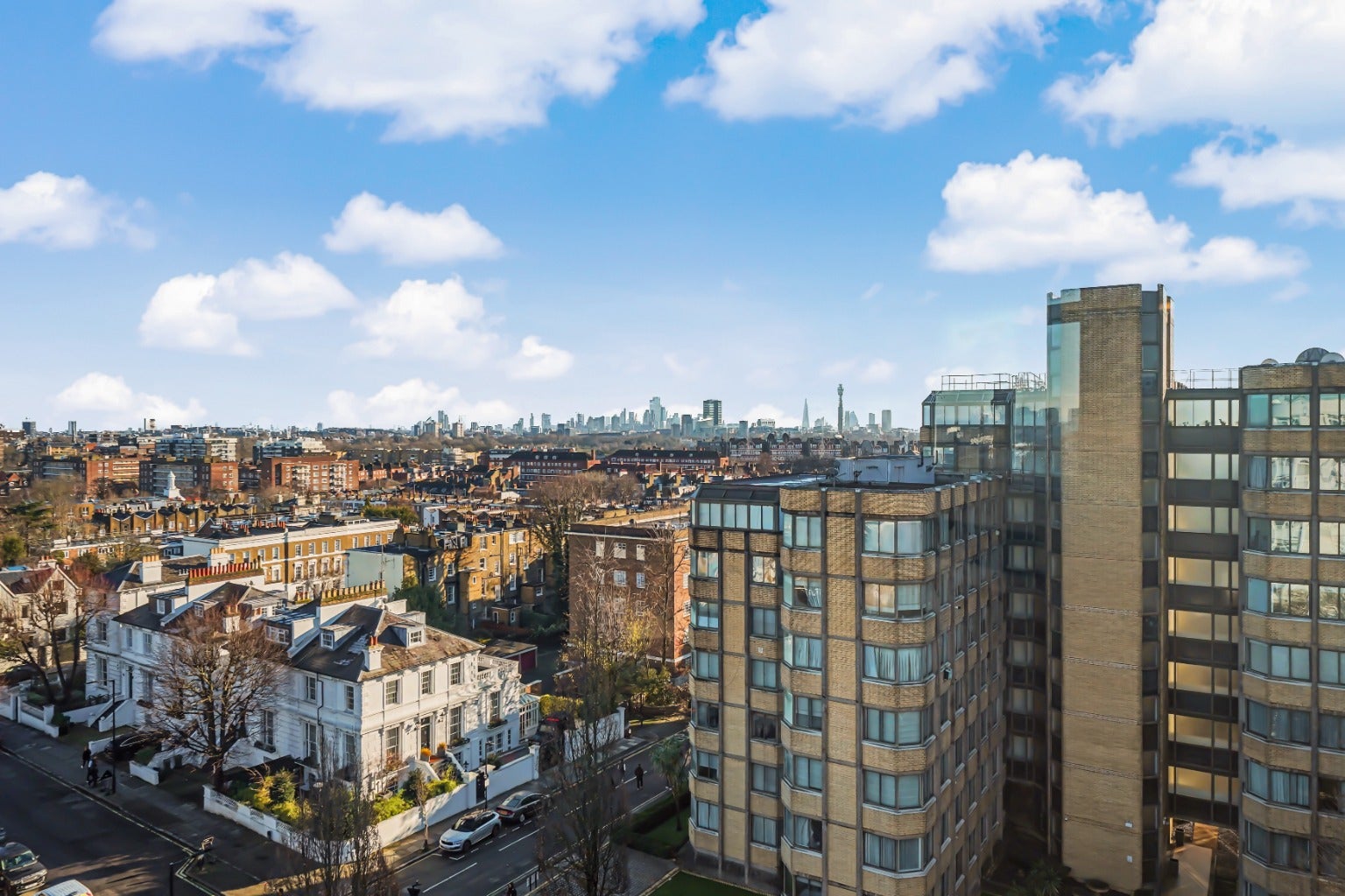 Flat Dagenham Road in Greater London