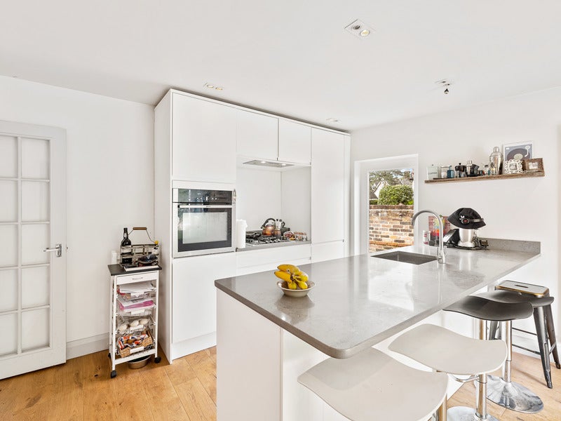 Flat Somers Road in Reigate and Banstead