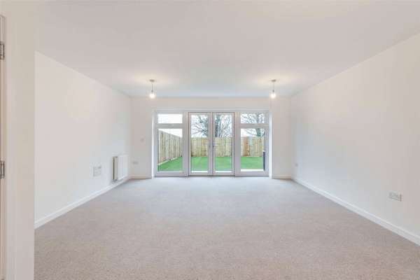 House Maplehurst Close in Hastings
