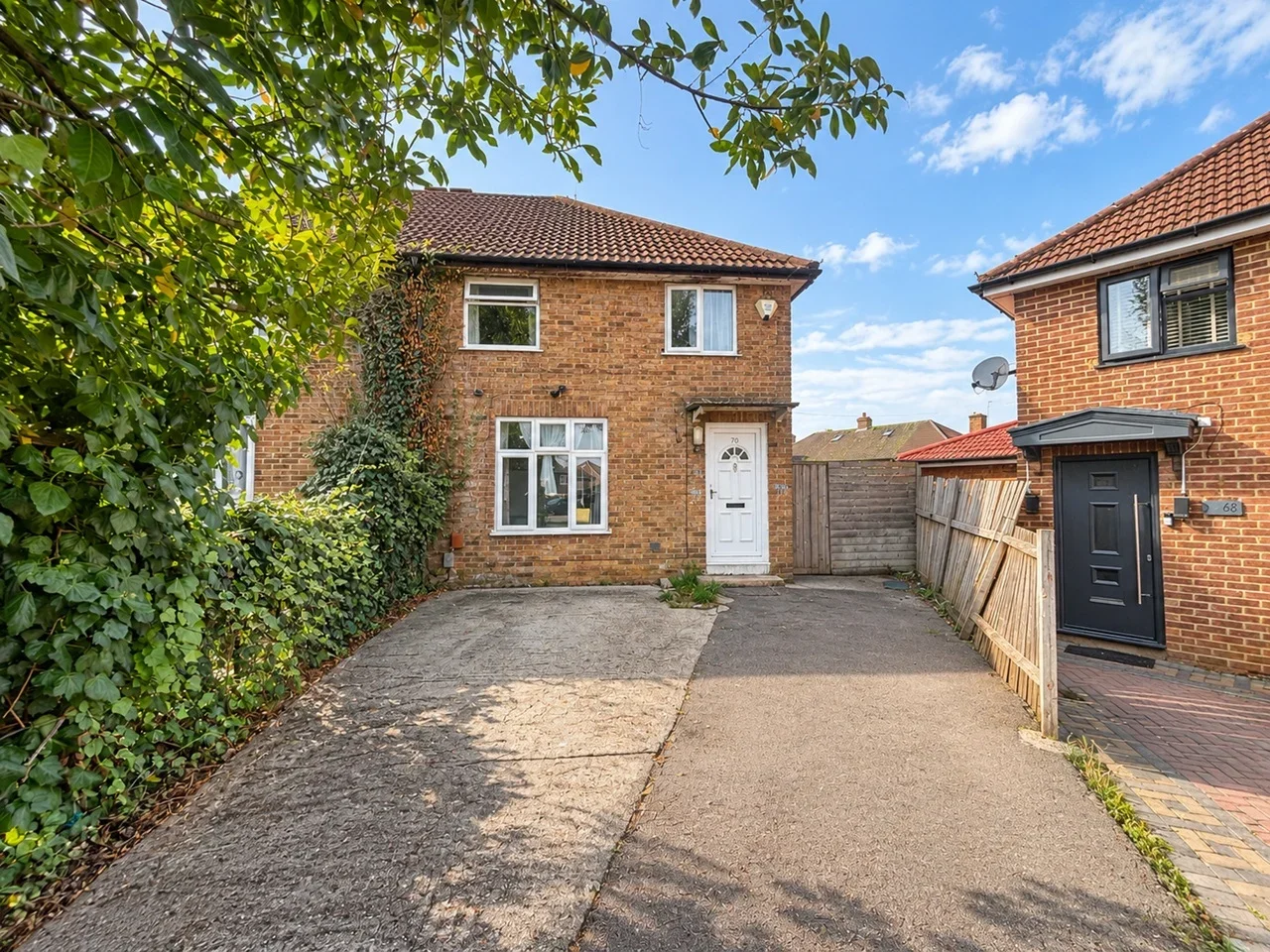 House Grenfell Avenue in High Wycombe