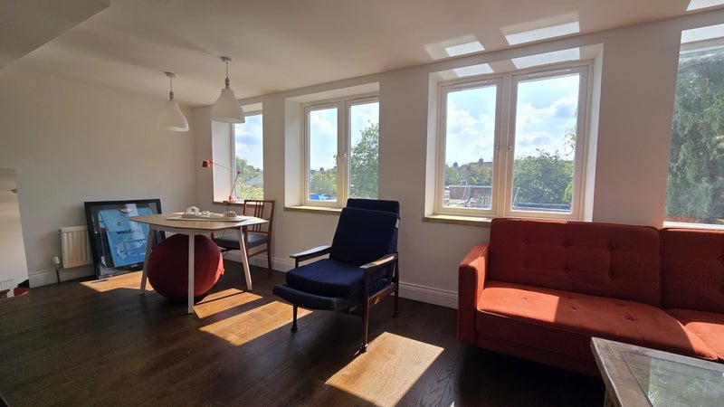 Flat Carlton Avenue East in Greater London