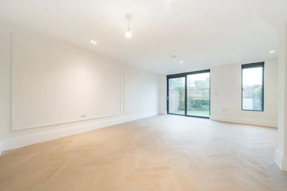 House Bryanston Close in Greater London