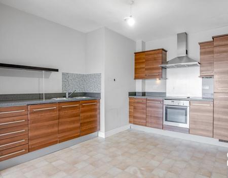 Flat Worsdell Drive in Gateshead