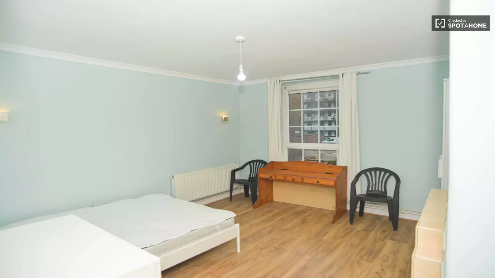 Room Jasper Walk in Greater London