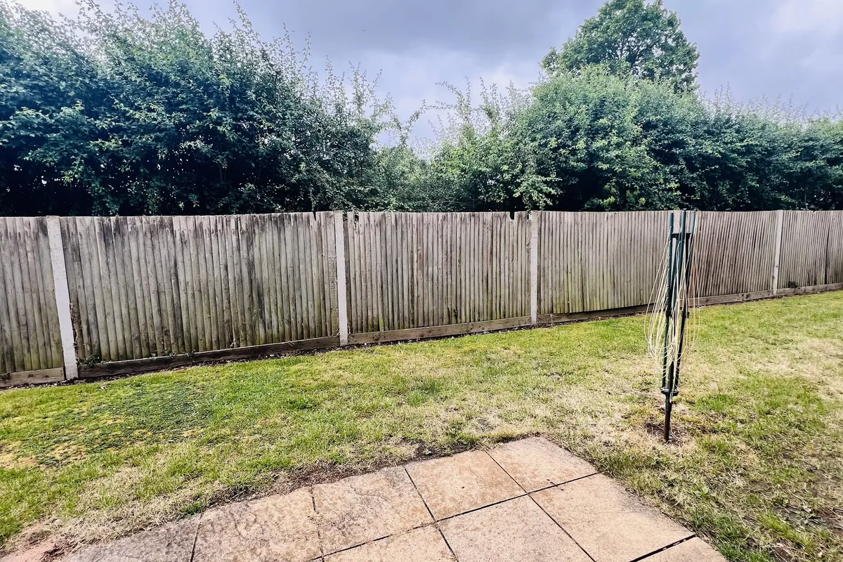 Flat Ludlow Road in Maidenhead