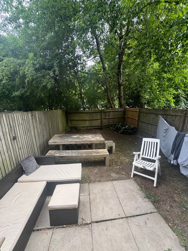 Room Freeman Court in Greater London