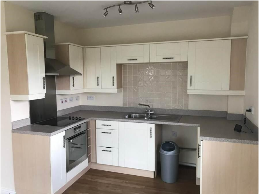 Flat Ffordd yr Afon in Gorseinon