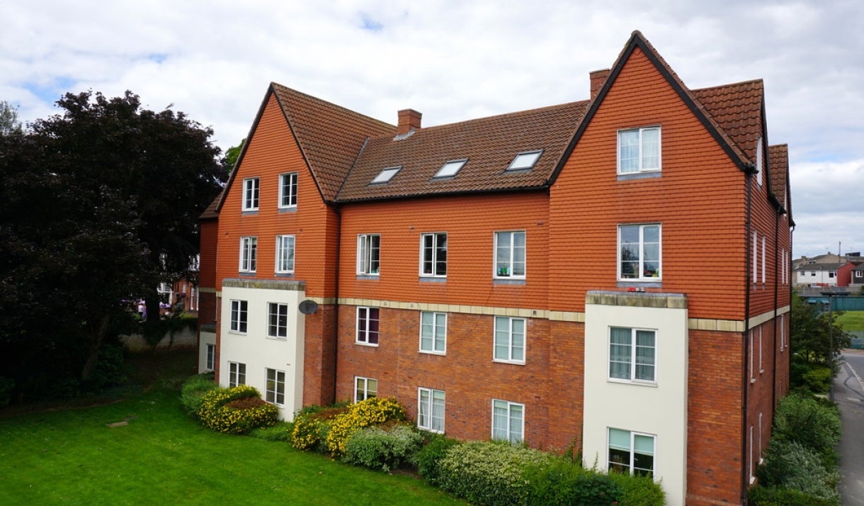 Flat Monument Close in York