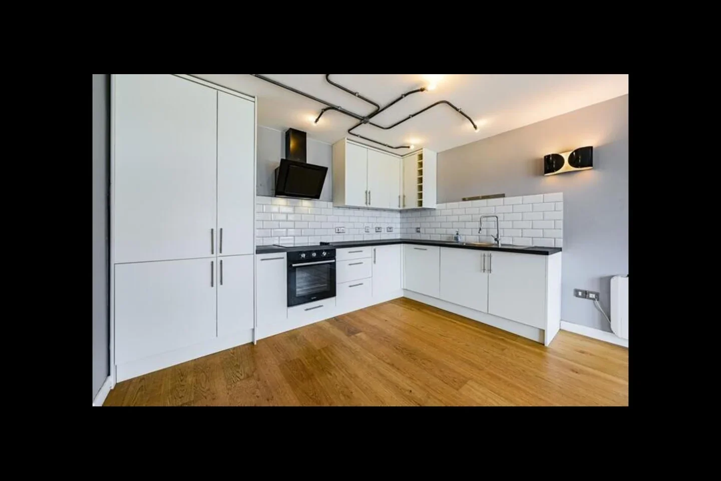 Flat Calderwood Street in Greater London