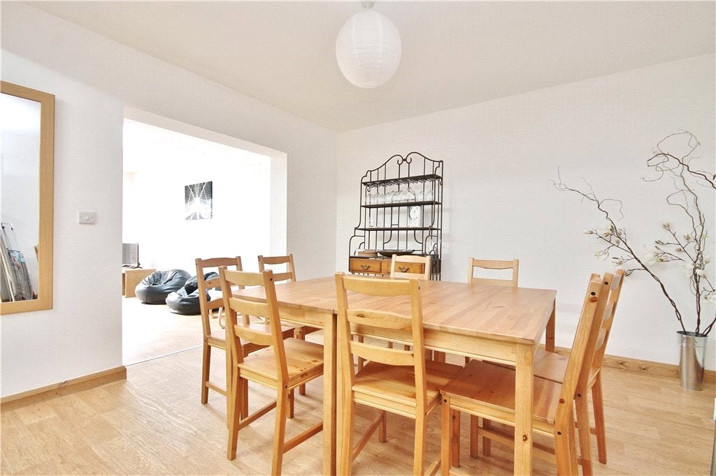 Room Marsh Lane in Borough of Runnymede