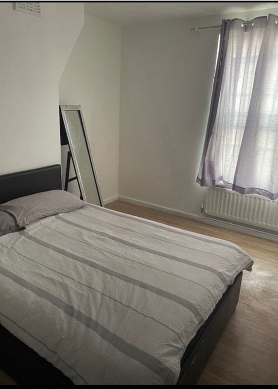 Room Jonathan Street in Greater London