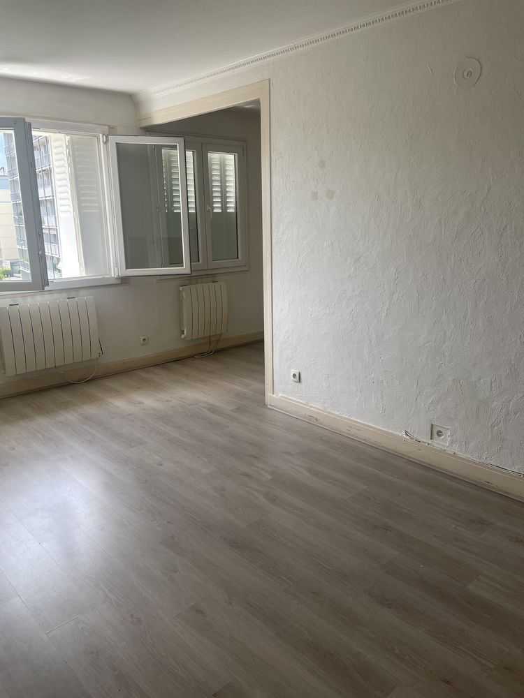 Flat Avenue Gabriel Péri in Saint-Martin-d'Hères