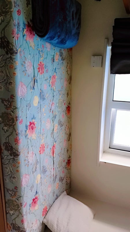 Room Sherwood Avenue in Greater London