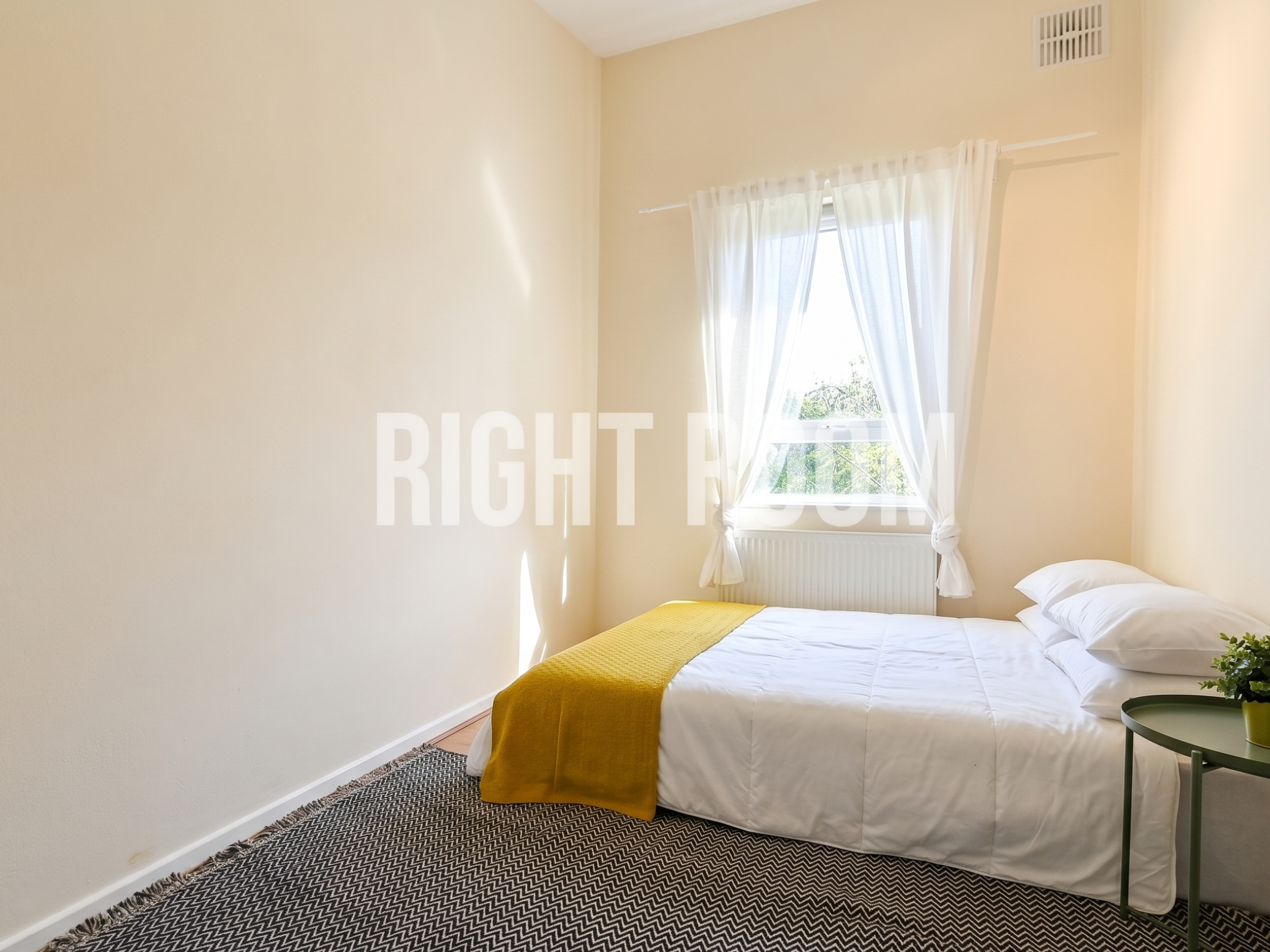 Room Caledonian Road in Greater London