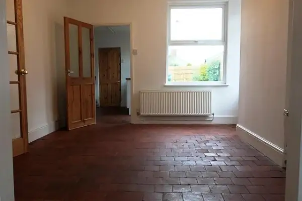 House Robinson Road in Rushden