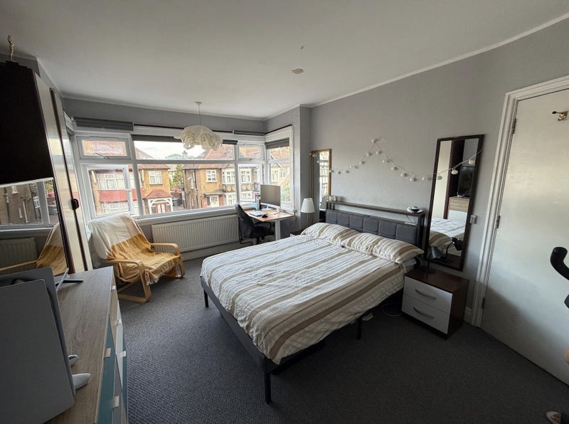 Room Ennerdale Gardens in Greater London