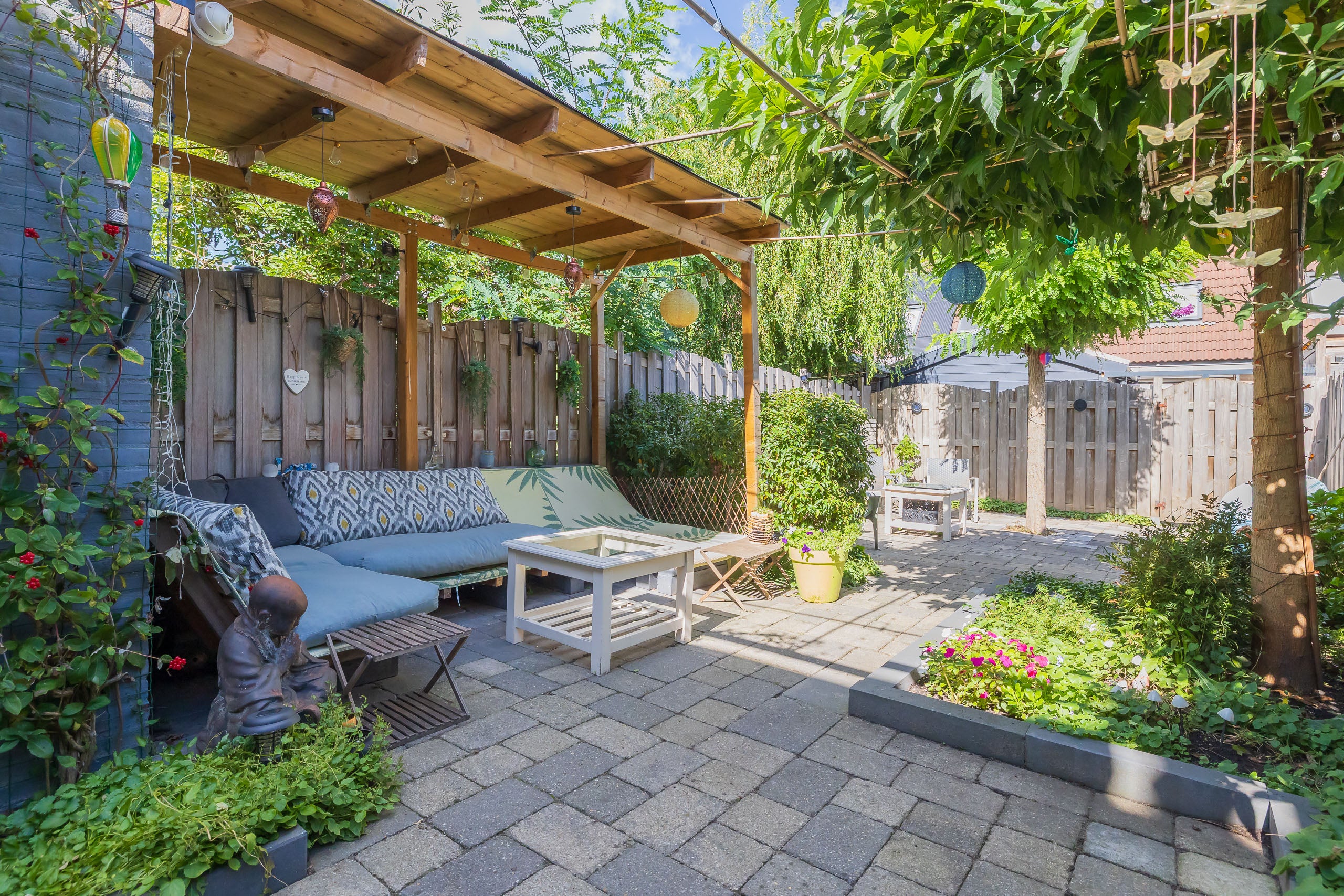 Tussenwoning te koop: Corversbos 170, Hoofddorp