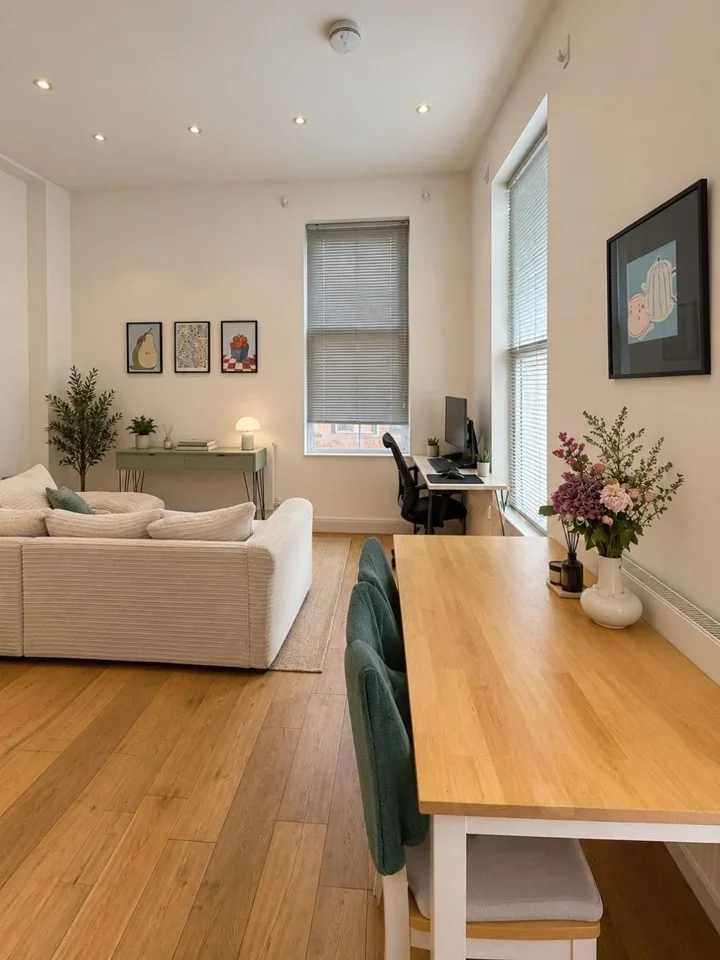 Flat Lavender Hill in Greater London