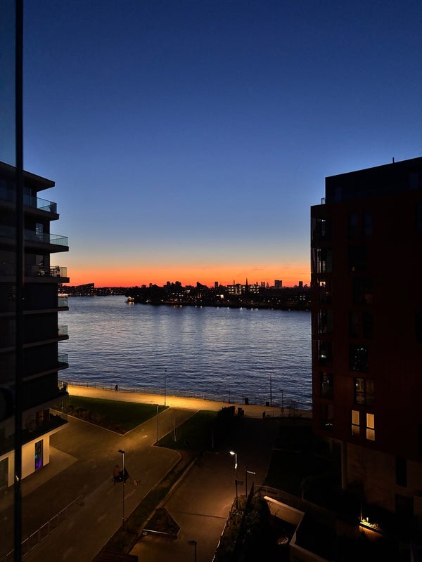 Flat Cable Walk in Greater London