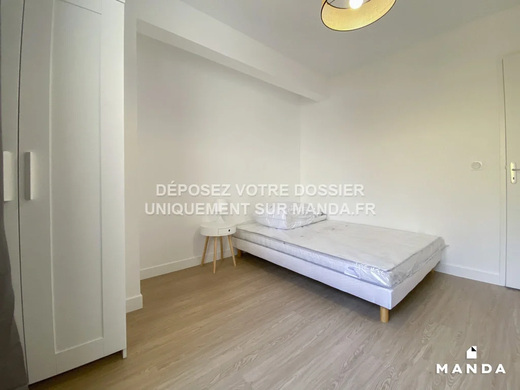Chambre Rue de la Justice Orange à Cergy