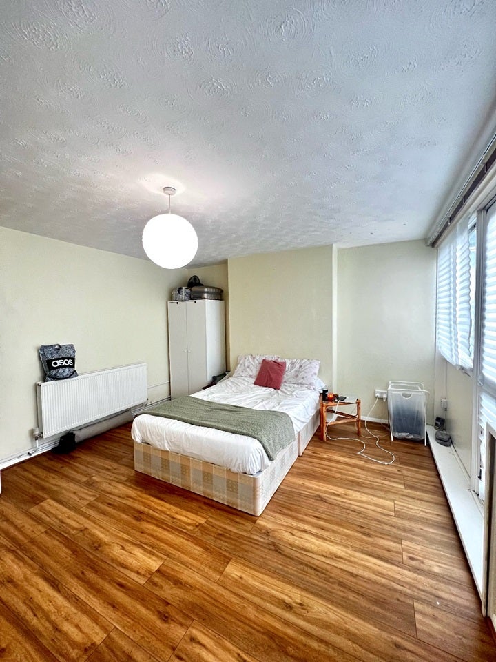 Flat Jamaica Street in Greater London