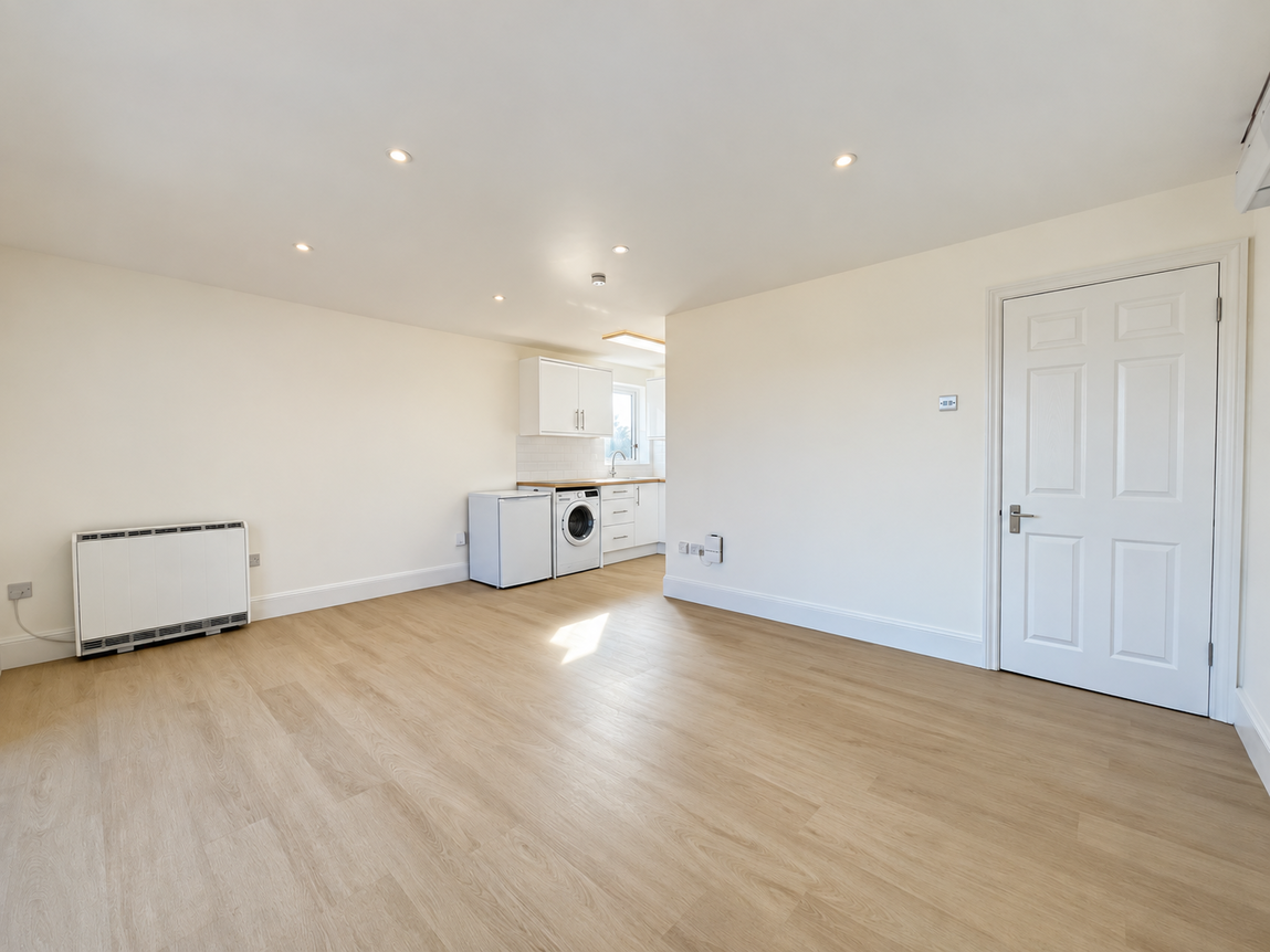 Flat Waterloo Road in Southampton
