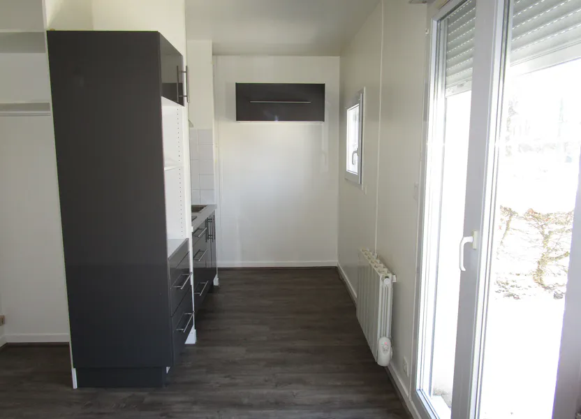 Room Rue Victor Hugo in Dourdan