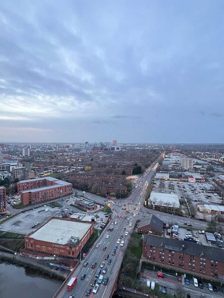 Flat Trinity Way in Salford