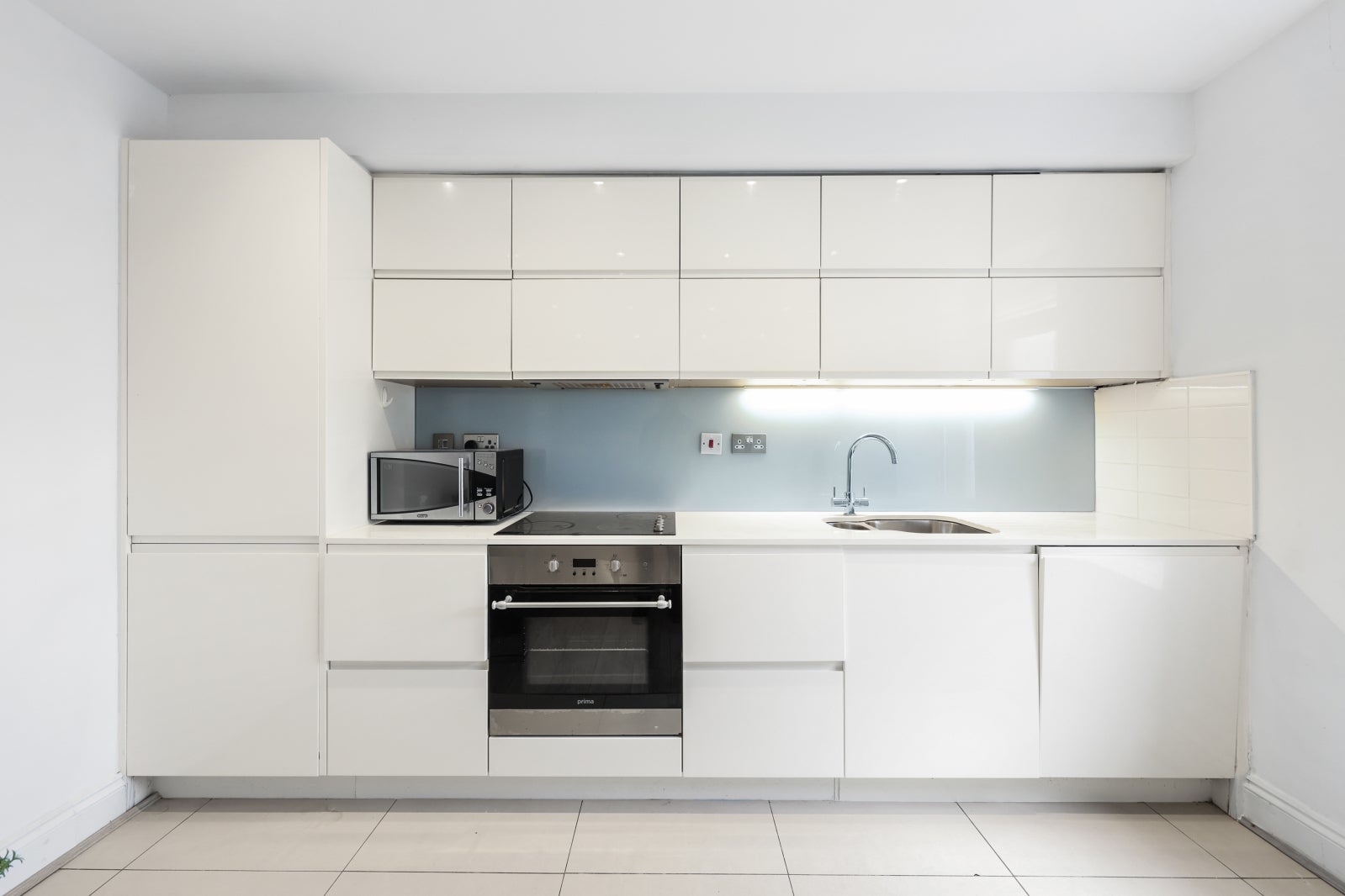 Flat Leighton Road in Greater London
