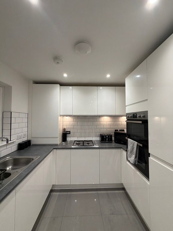 Room Gardiners Close in Basildon