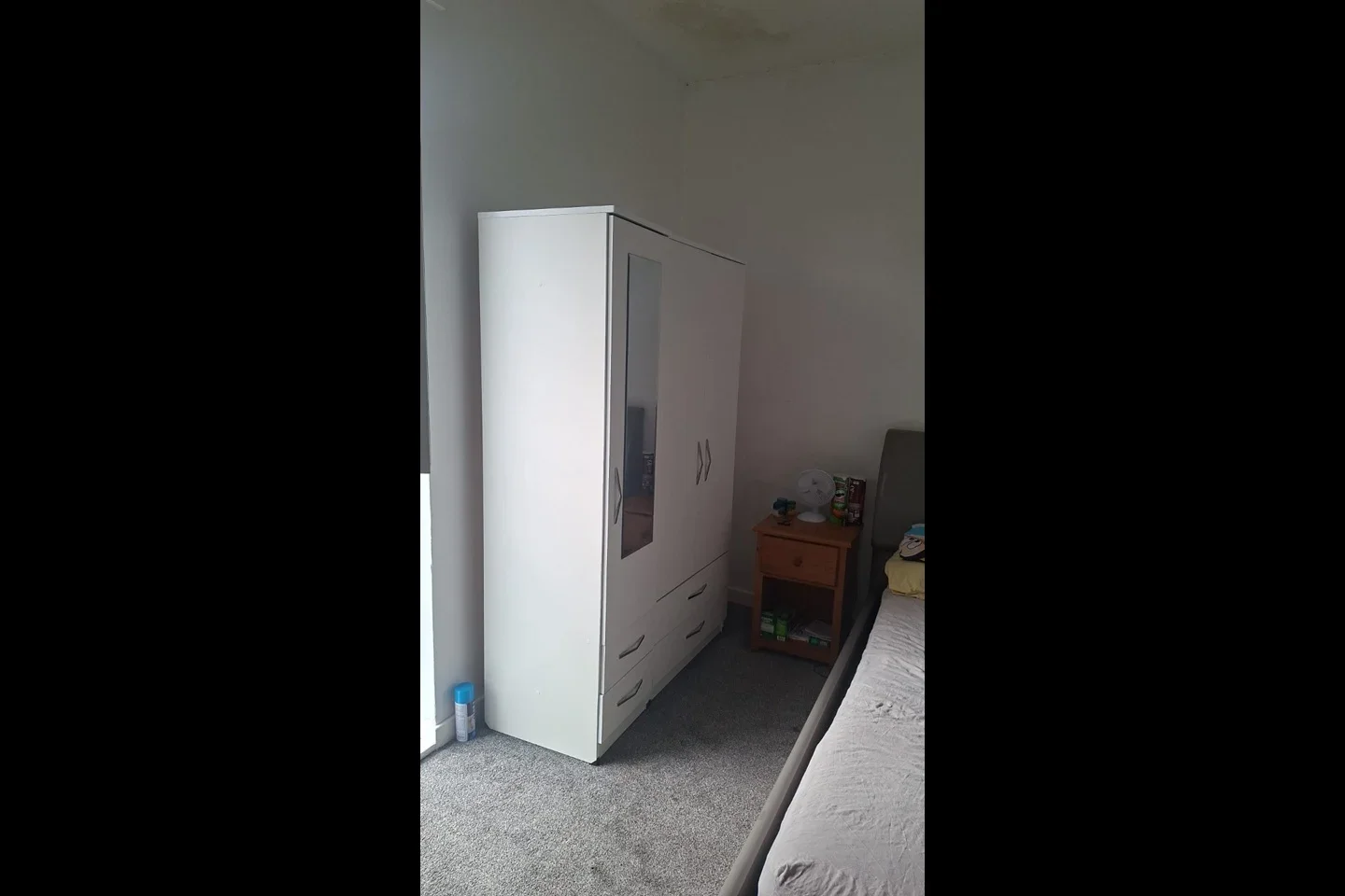 Room Loch Crescent in Greater London