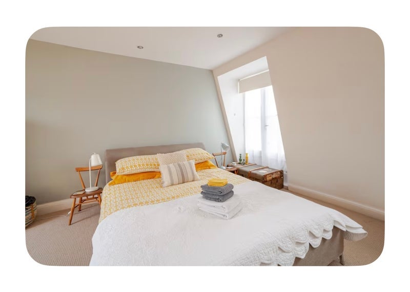 Room Franche Court Road in Greater London