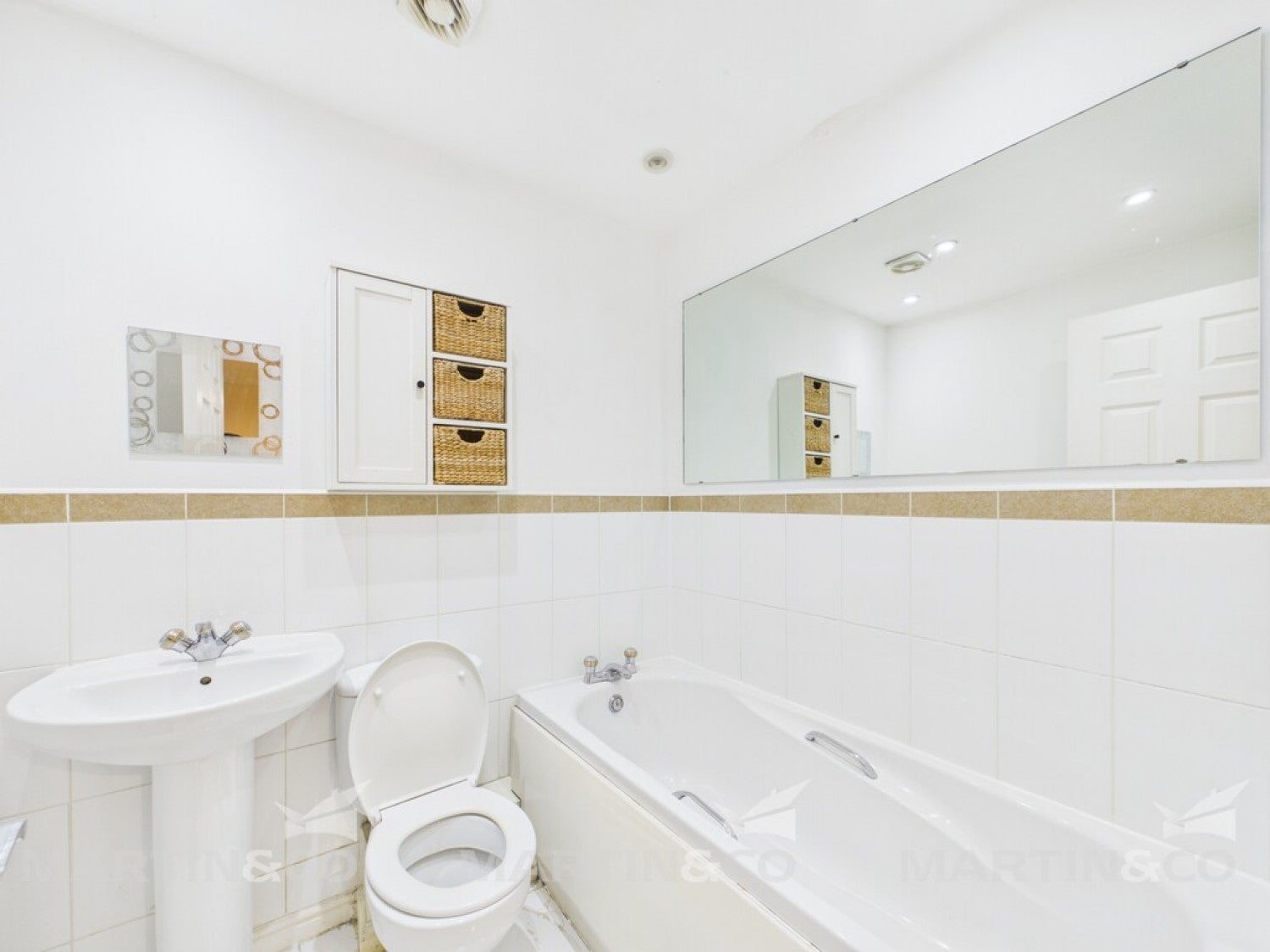 House Cavalier Court in Doncaster