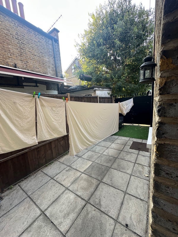 Room Rosaline Road in Greater London