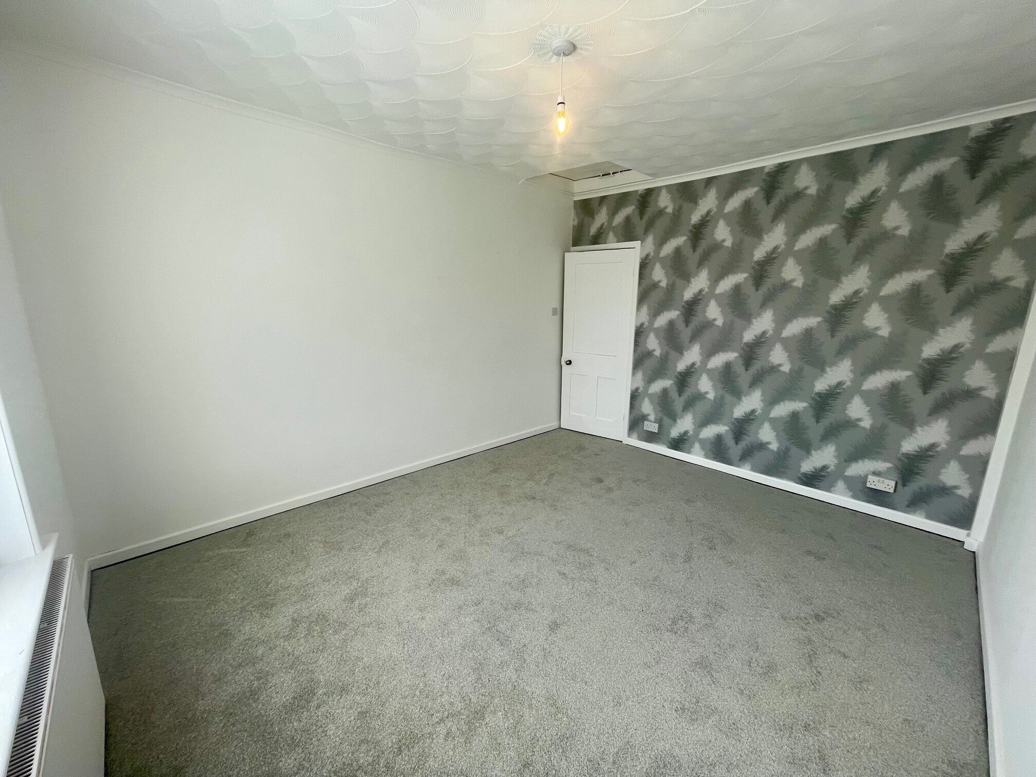 Flat Sholing Road in Southampton