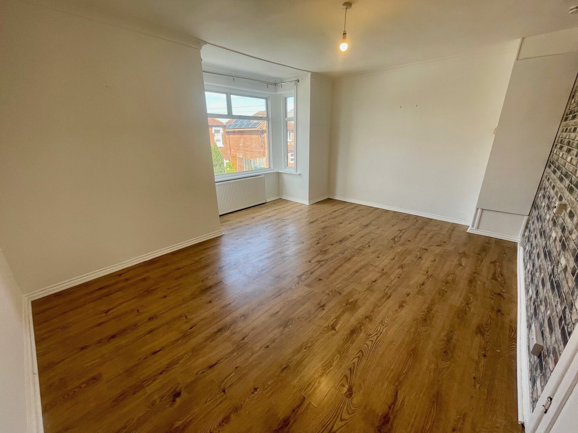 Flat Sholing Road in Southampton