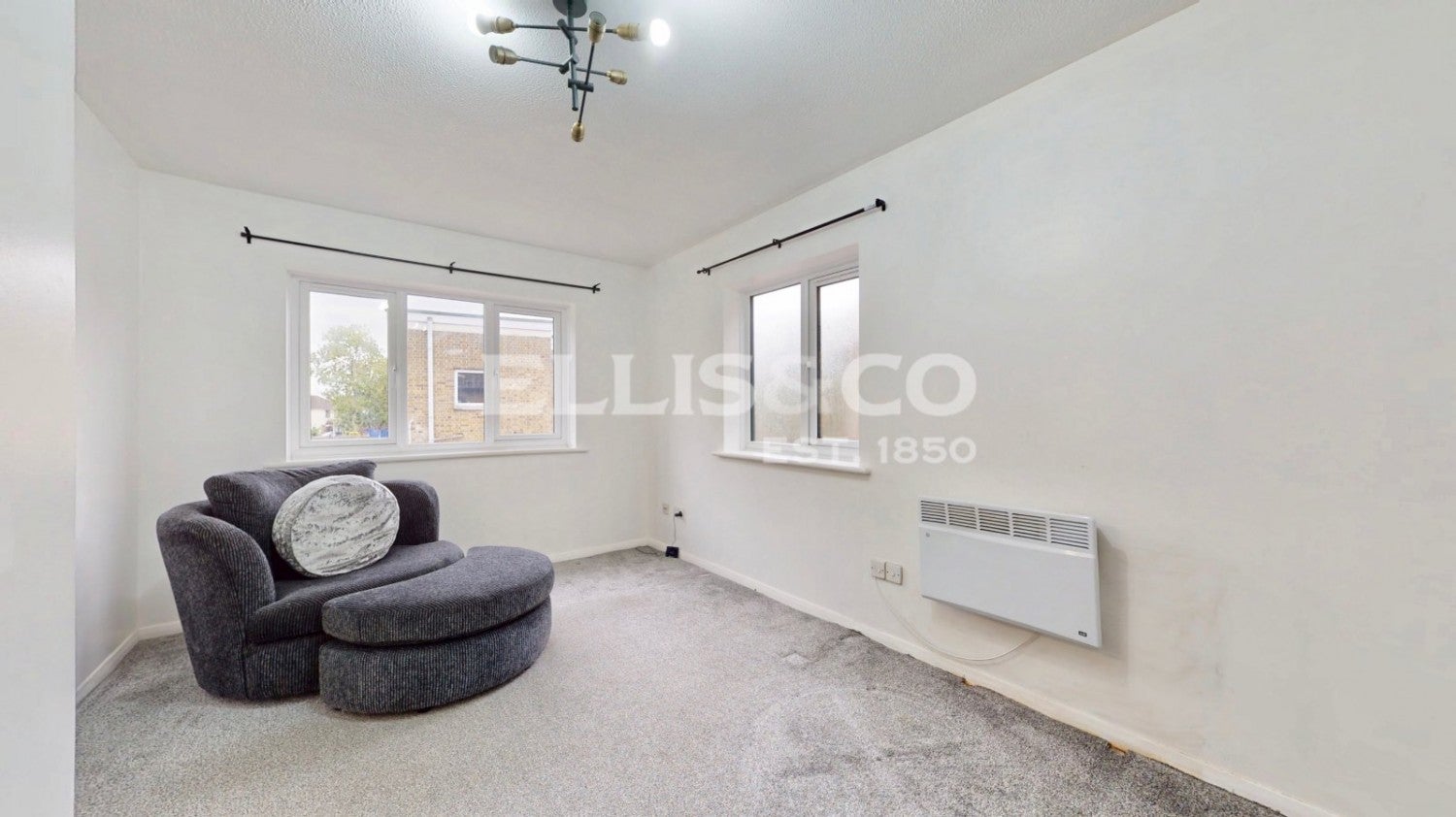 Flat Money Lane in Greater London
