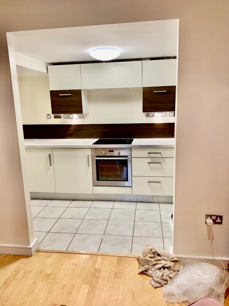 Flat Fairfield Road in Greater London