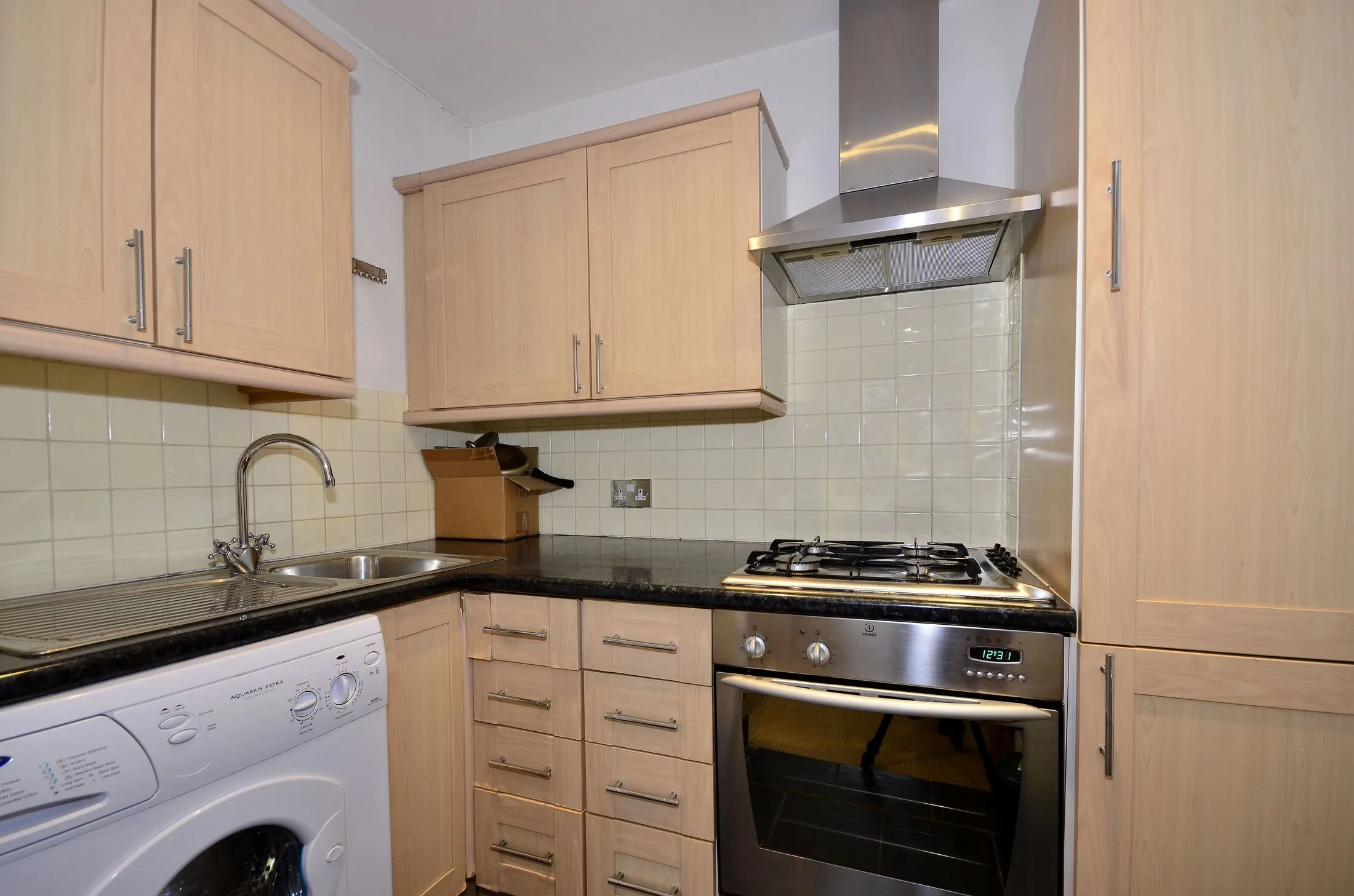 Flat Langland Gardens in Greater London