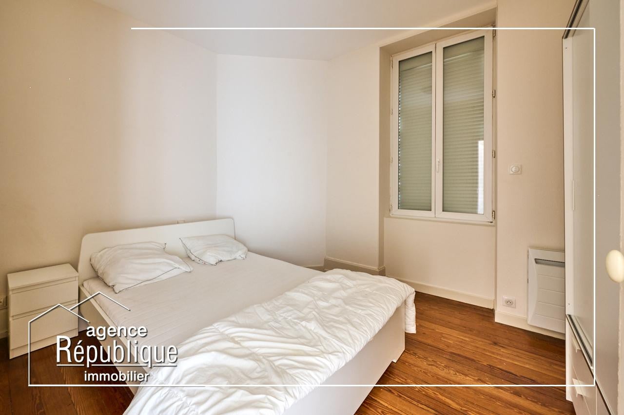Flat Rue Thurot in Nuits-Saint-Georges