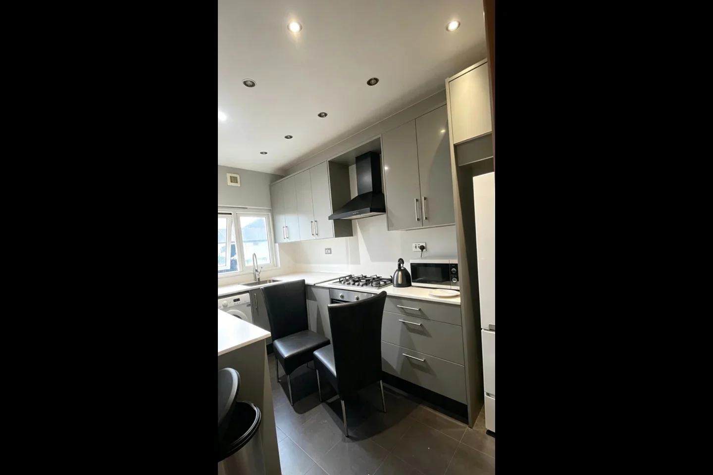 Flat Norfolk Road in Greater London