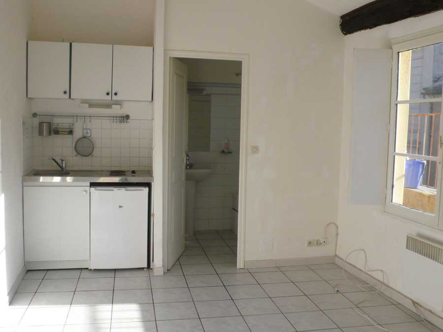 Appartement Rue Du Courtieu à Nîmes