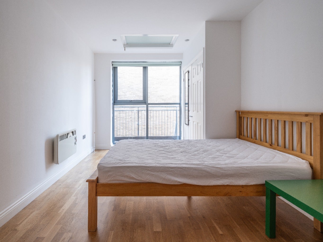 Flat Falconars Court in Newcastle upon Tyne