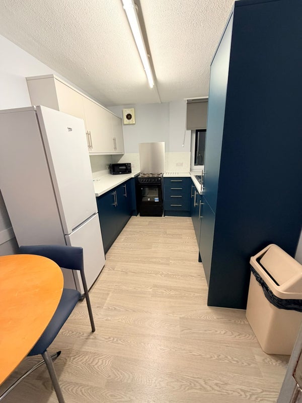 Room Walnut Street in Leicester