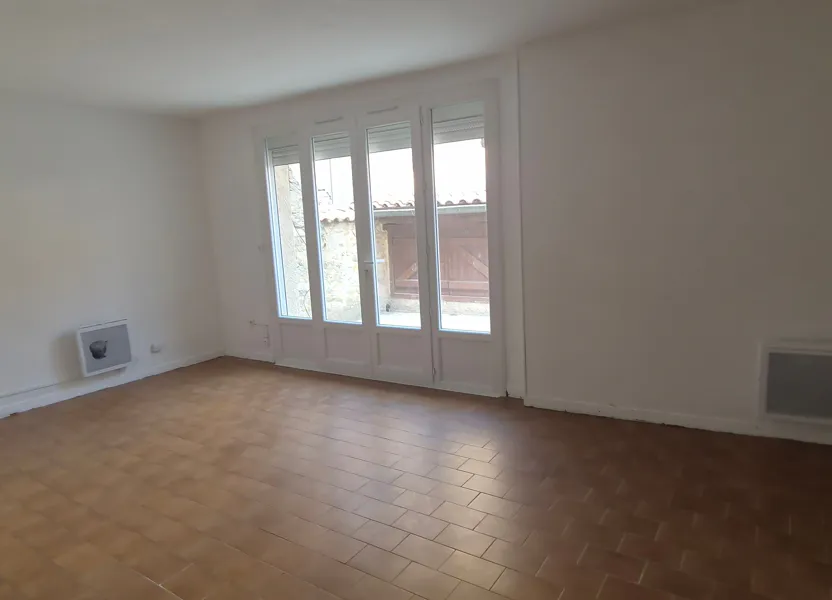 Flat Rue de la Fontaine in Villeveyrac